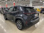 Toyota Yaris Cross 2025 Musta