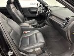 Volvo XC40 2021 Musta