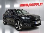 Volvo XC40 2021 Musta