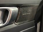 Volvo XC40 2021 Musta
