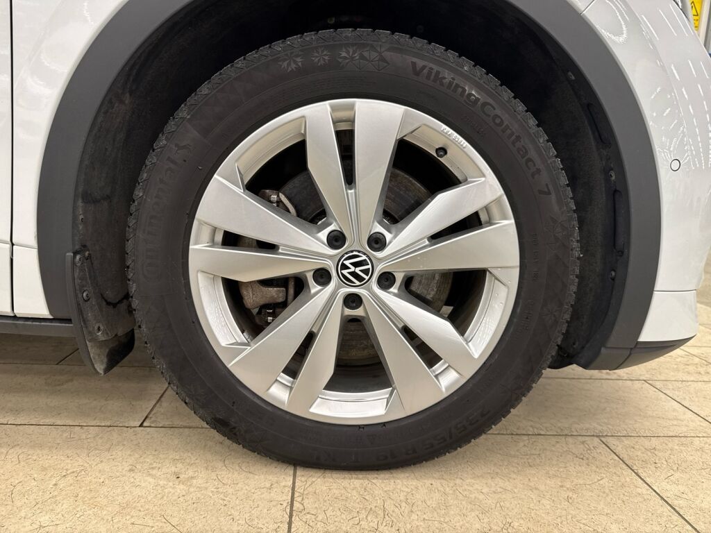 Volkswagen ID.5 2023 Valkoinen