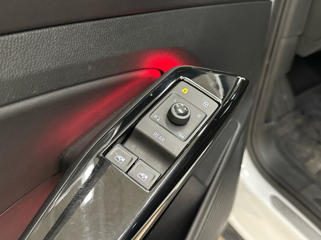 Volkswagen ID.5 2023 Valkoinen