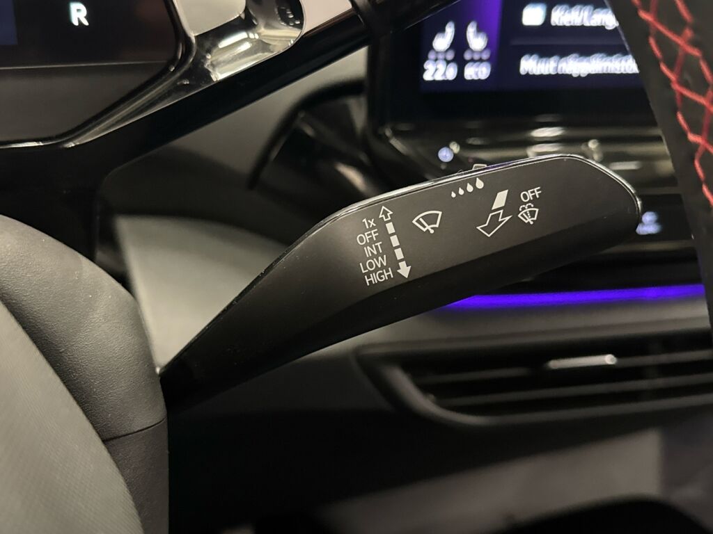 Volkswagen ID.5 2023 Valkoinen