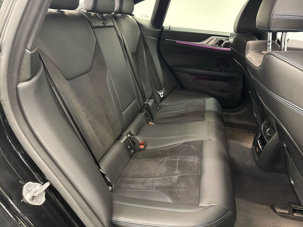 BMW I4 M50 2022 Musta