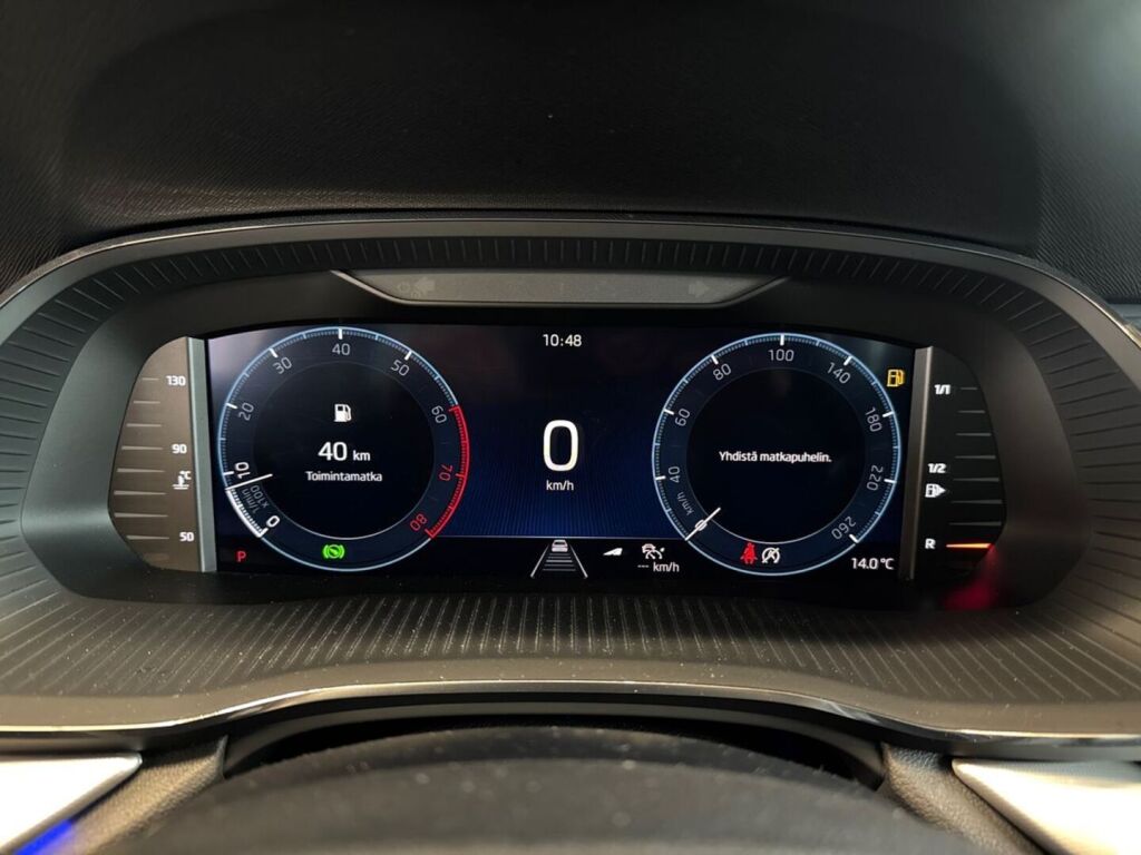 Skoda Octavia 2023 Sininen