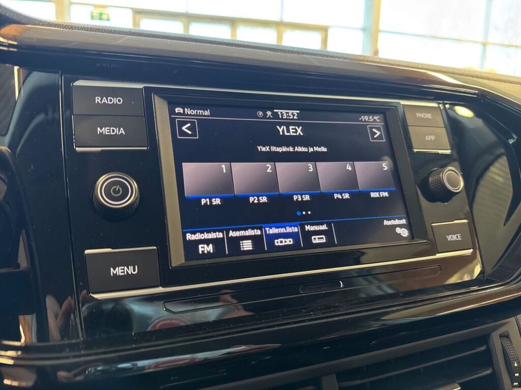 Volkswagen T-Cross 2024 Valkoinen