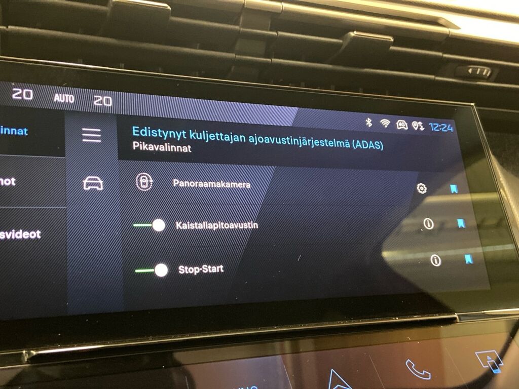 Peugeot 408 2024 met.punainen