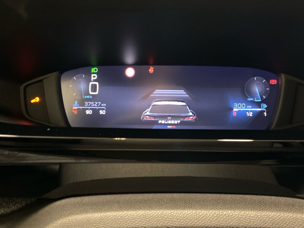 Peugeot 408 2024 met.punainen