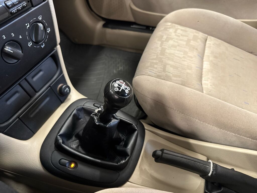 Opel Vectra 1999 Vihreä