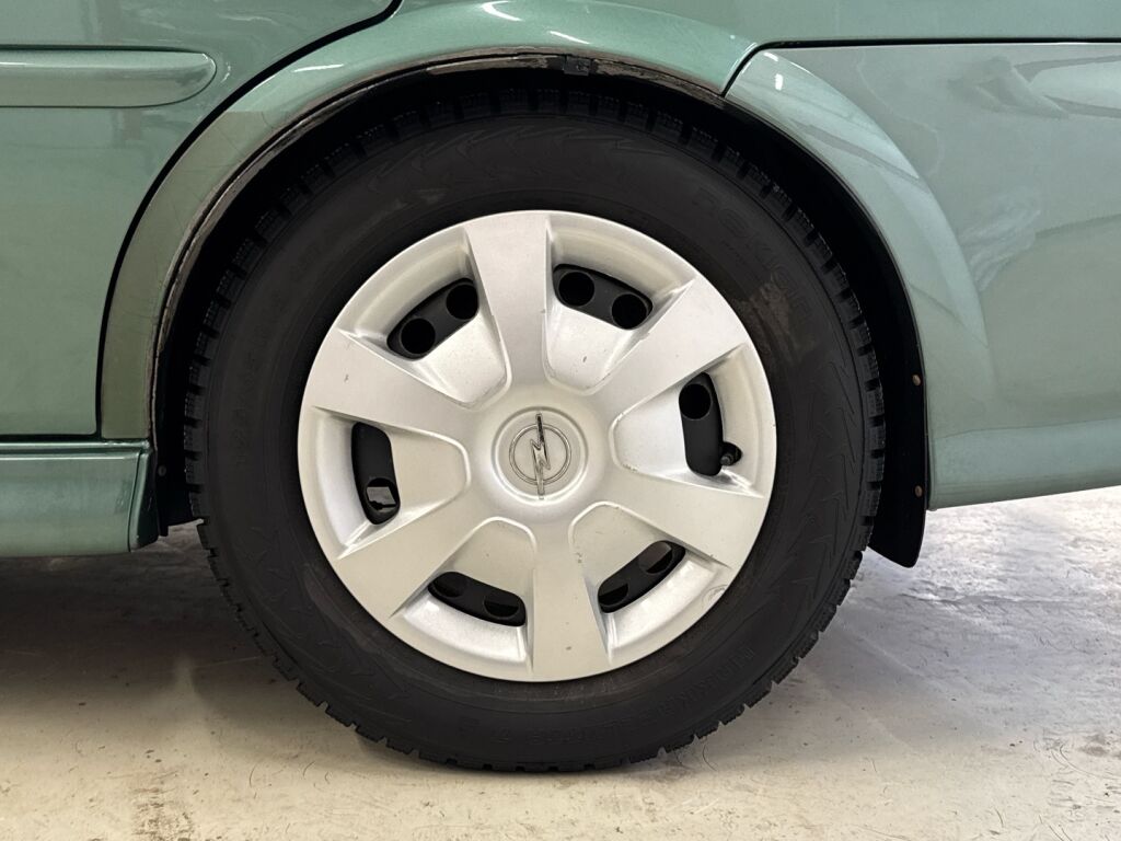 Opel Vectra 1999 Vihreä