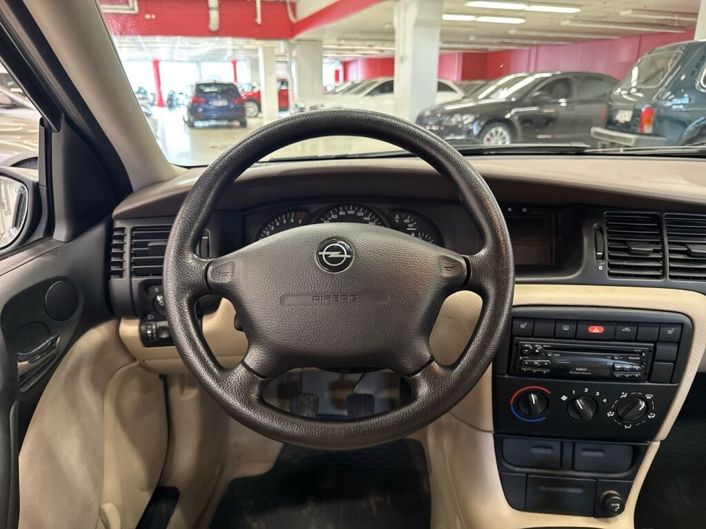 Opel Vectra 1999 Vihreä