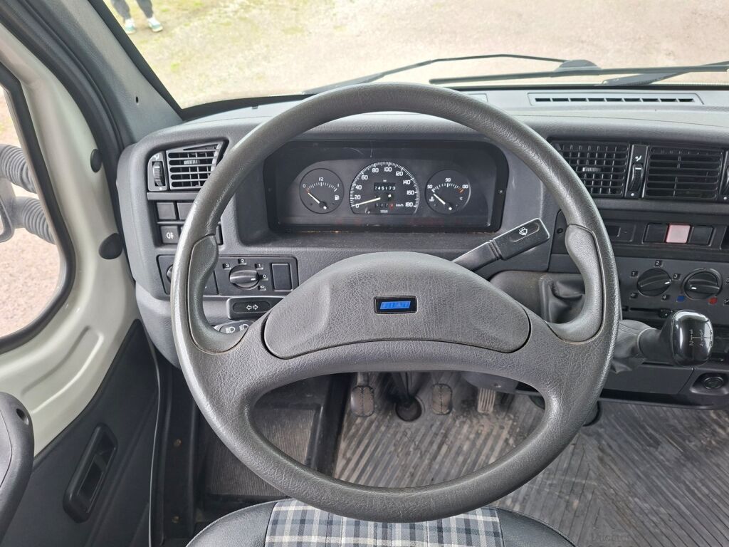 LMC Liberty A 630 R 1999 Valkoinen