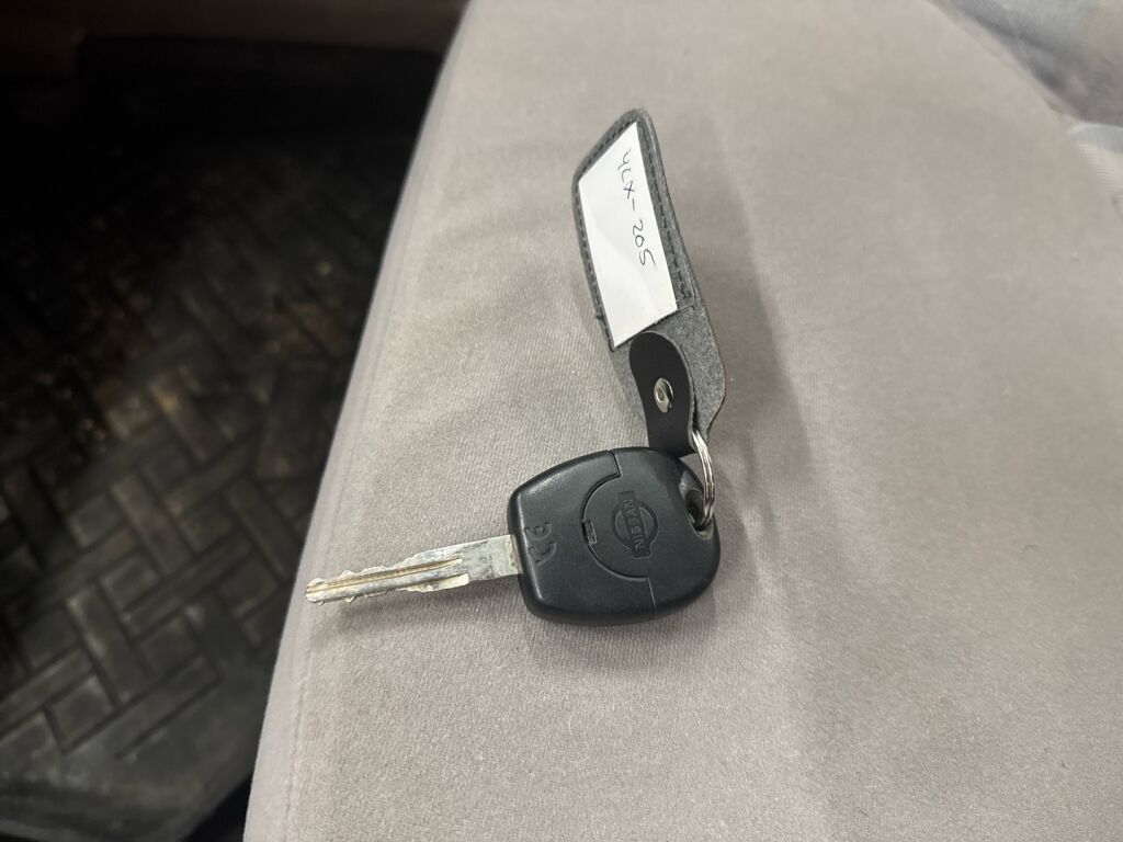 Nissan Almera 2000 Sininen