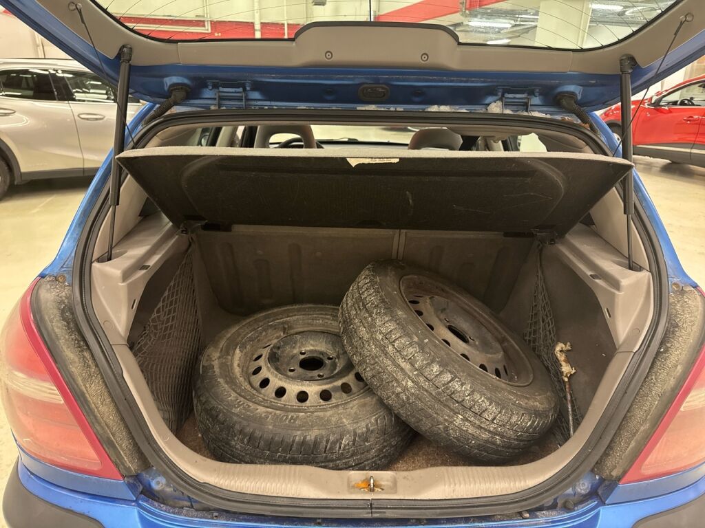 Nissan Almera 2000 Sininen