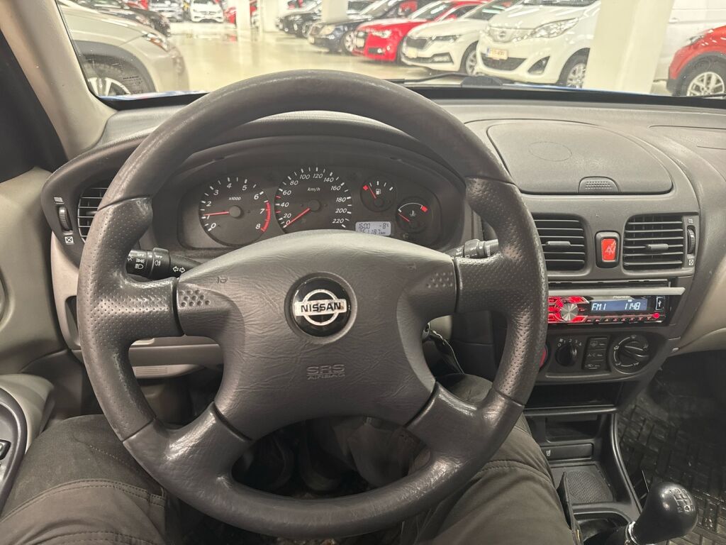 Nissan Almera 2000 Sininen