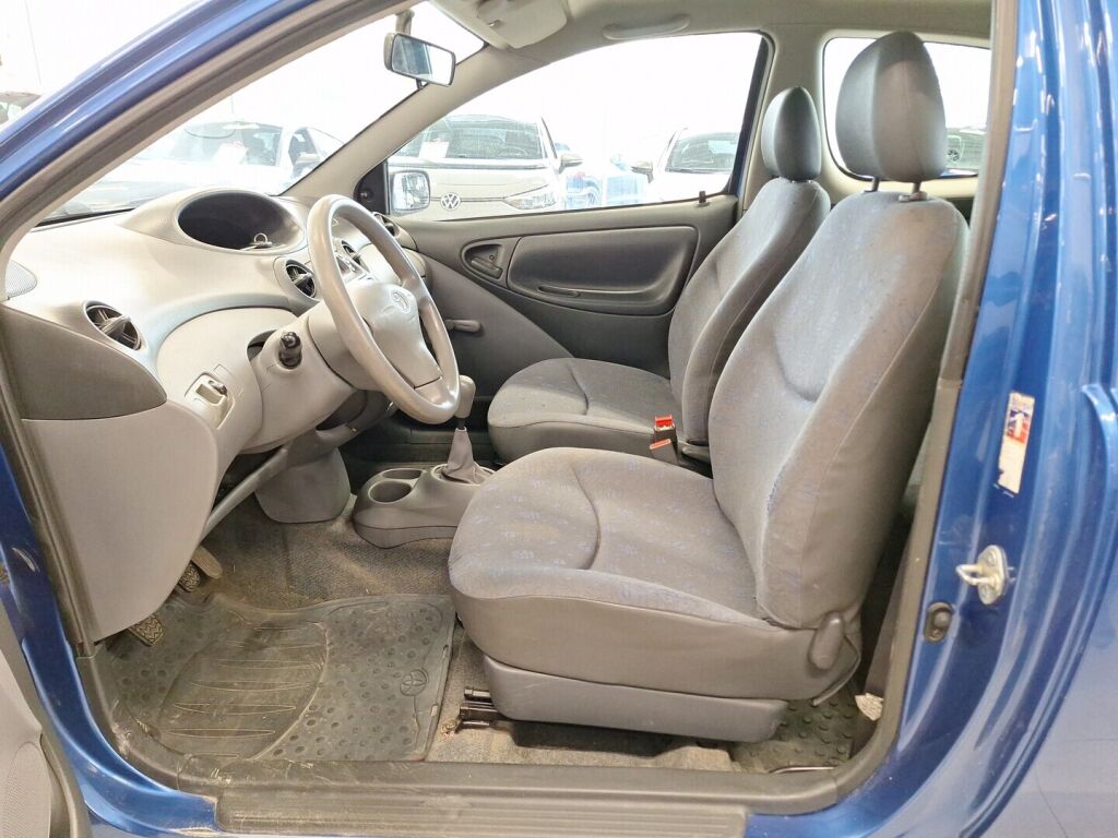 Toyota Yaris 2003 Sininen