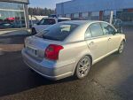 Toyota Avensis 2003 Hopea