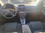 Toyota Avensis 2003 Hopea