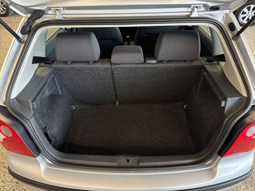Volkswagen Polo 2005 Harmaa