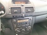 Toyota Avensis 2004 Vihreä
