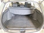 Toyota Avensis 2004 Vihreä