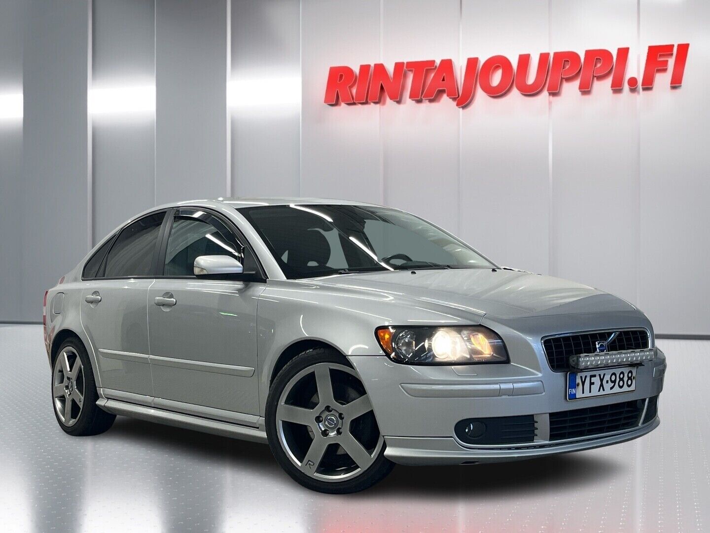 Volvo S40