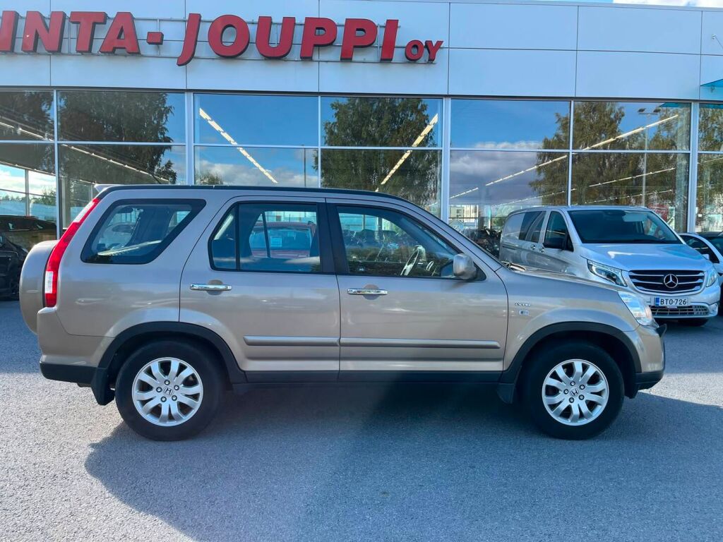 Honda CR-V 2006 Ruskea (beige)