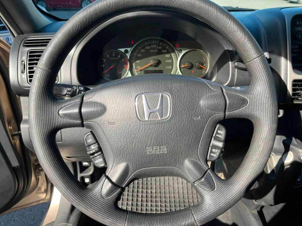 Honda CR-V 2006 Ruskea (beige)