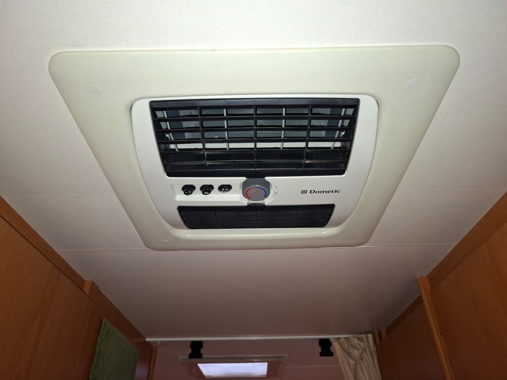 Dethleffs Fortero A 6975 2006 Valkoinen