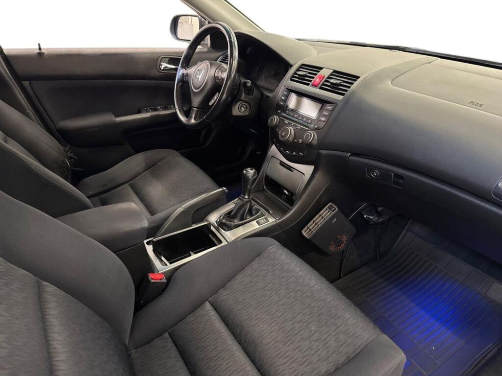 Honda Accord 2006 Harmaa