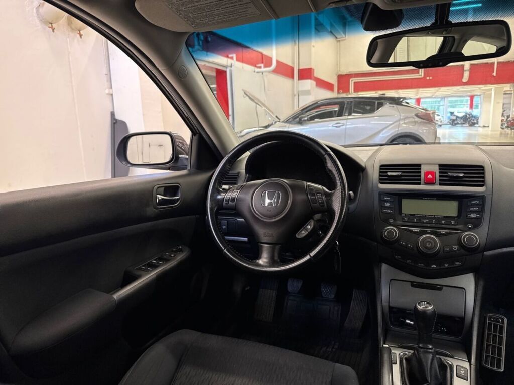 Honda Accord 2006 Harmaa