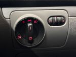 Volkswagen Jetta 2006 Ruskea (beige)