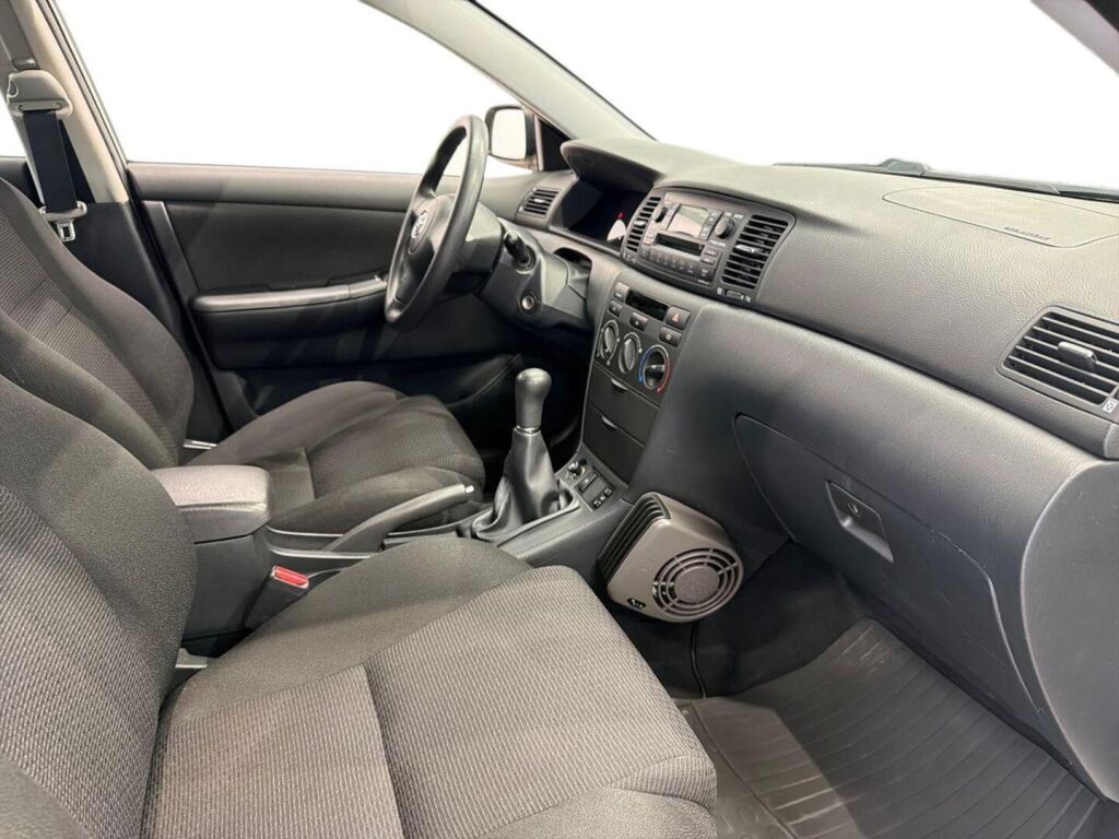 Toyota Corolla 2006 Hopea
