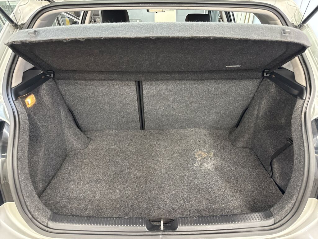 Toyota Corolla 2006 Hopea
