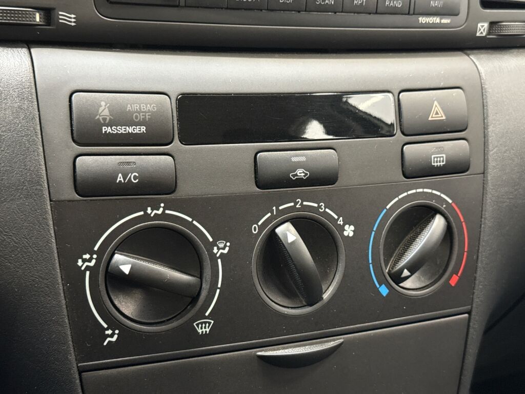 Toyota Corolla 2006 Hopea