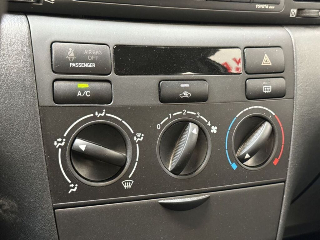 Toyota Corolla 2006 Hopea
