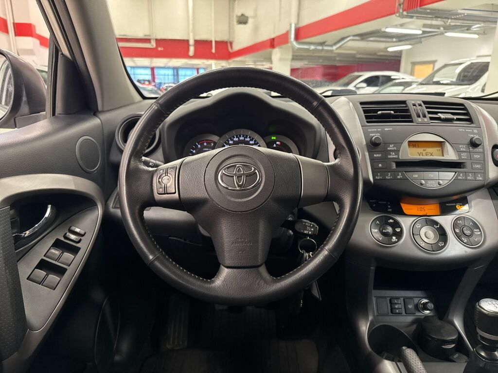 Toyota RAV4 2006 Hopea