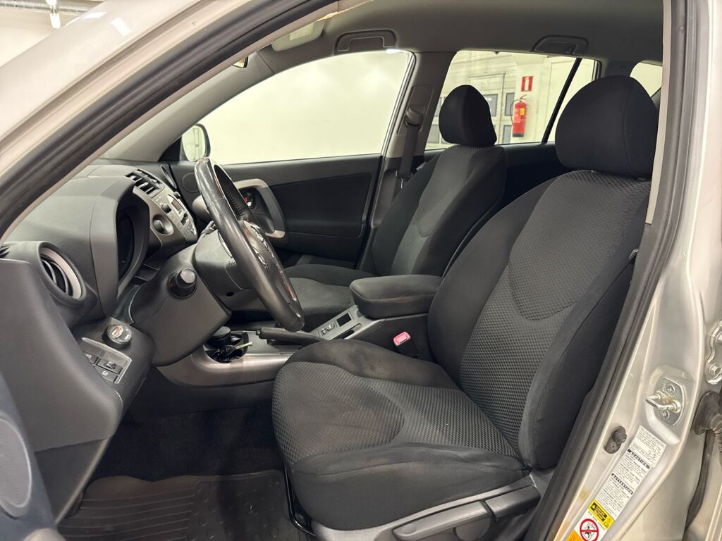 Toyota RAV4 2006 Hopea