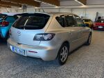 Mazda Mazda3 2006 Ruskea (beige)