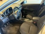 Mazda Mazda3 2006 Ruskea (beige)