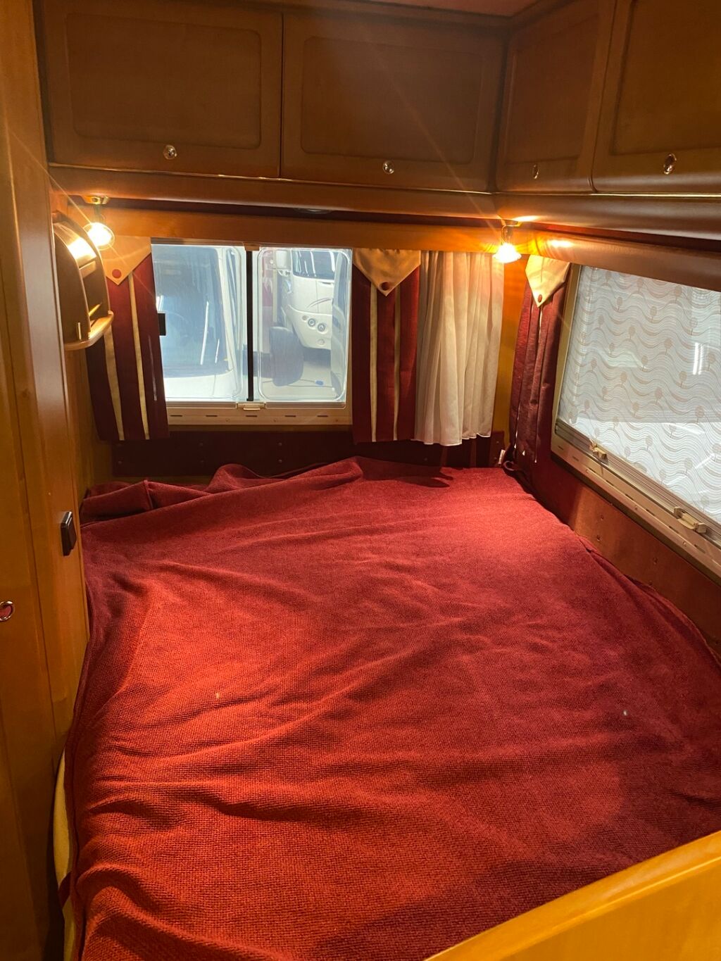 Rapido 7086F 2006 Valkoinen