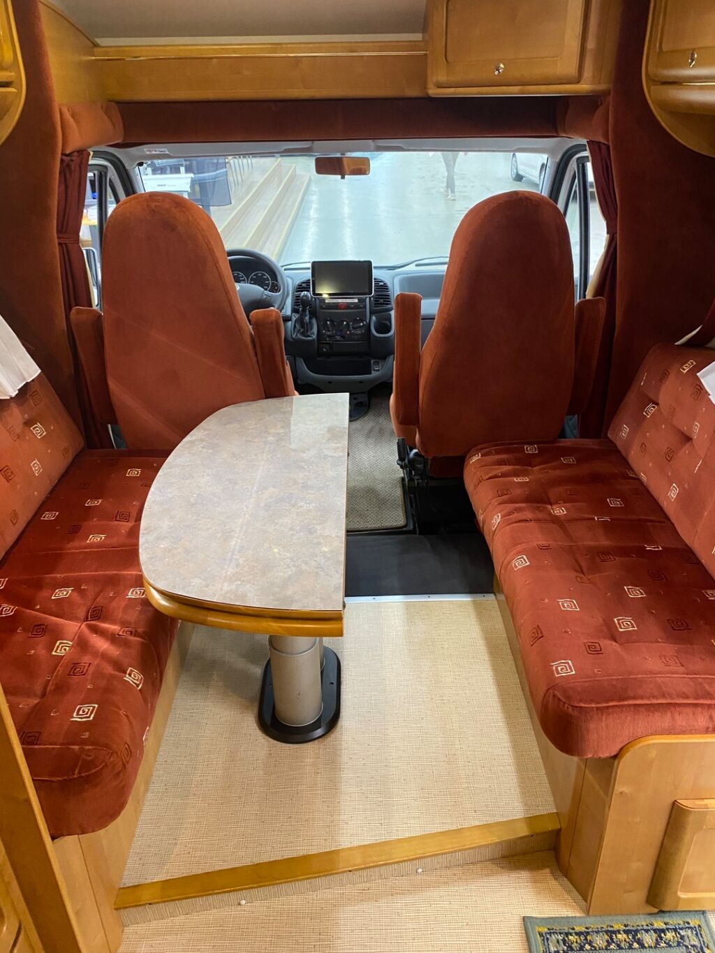 Rapido 7086F 2006 Valkoinen