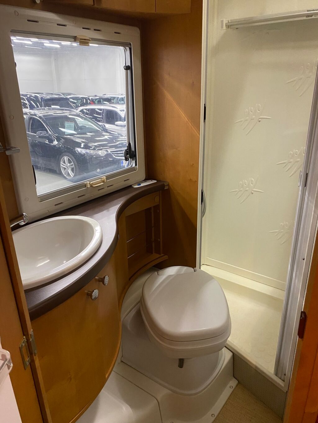 Rapido 7086F 2006 Valkoinen