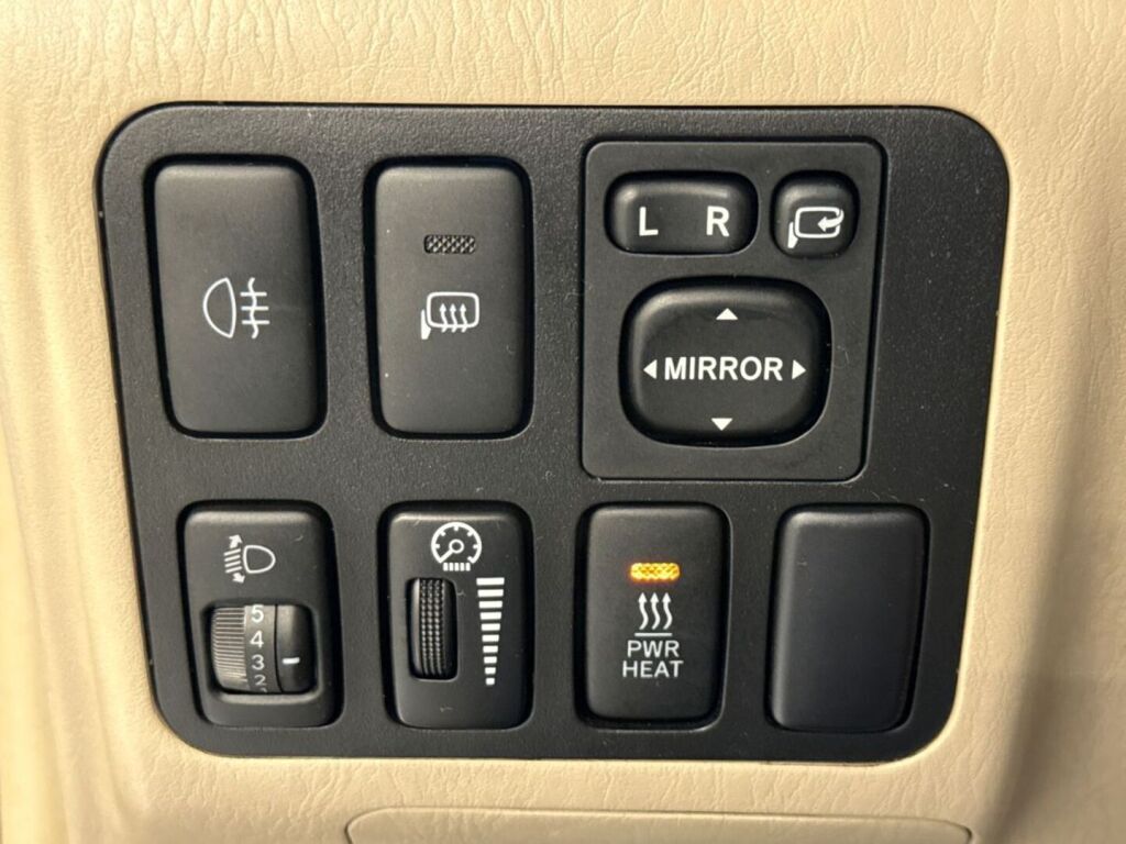Toyota Land Cruiser 2007 Punainen