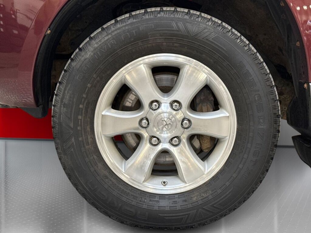 Toyota Land Cruiser 2007 Punainen