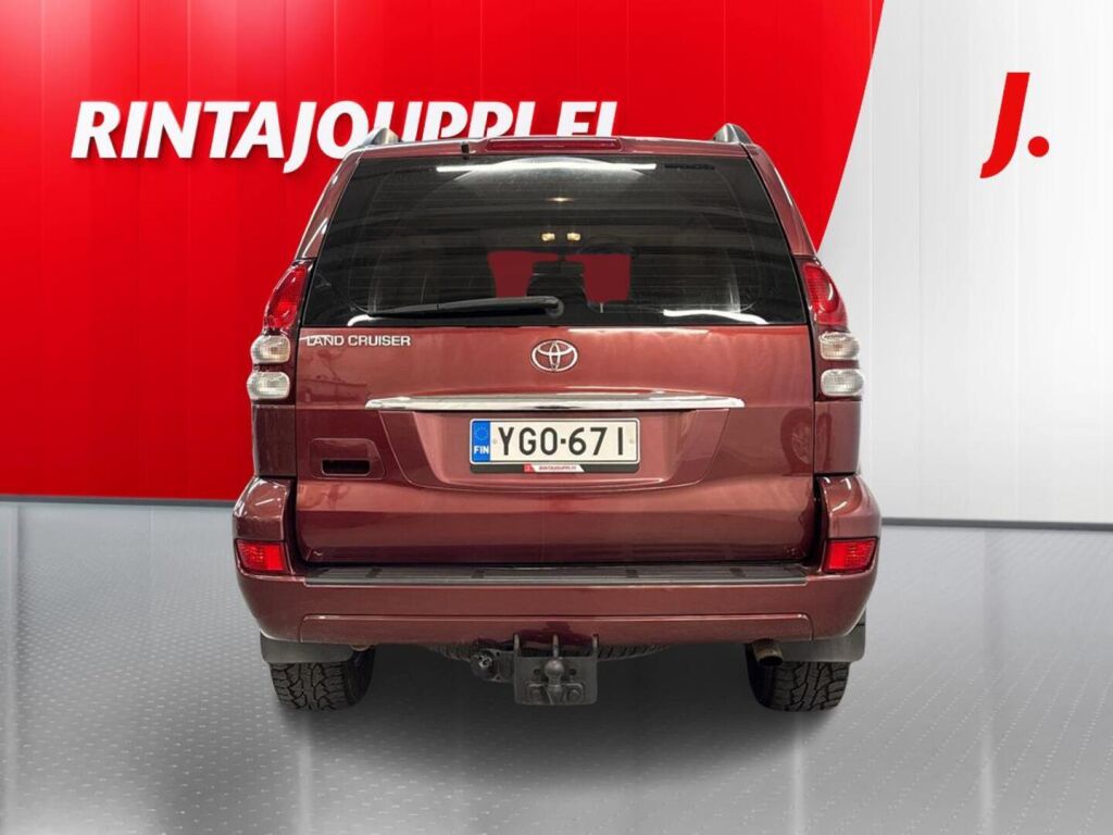 Toyota Land Cruiser 2007 Punainen