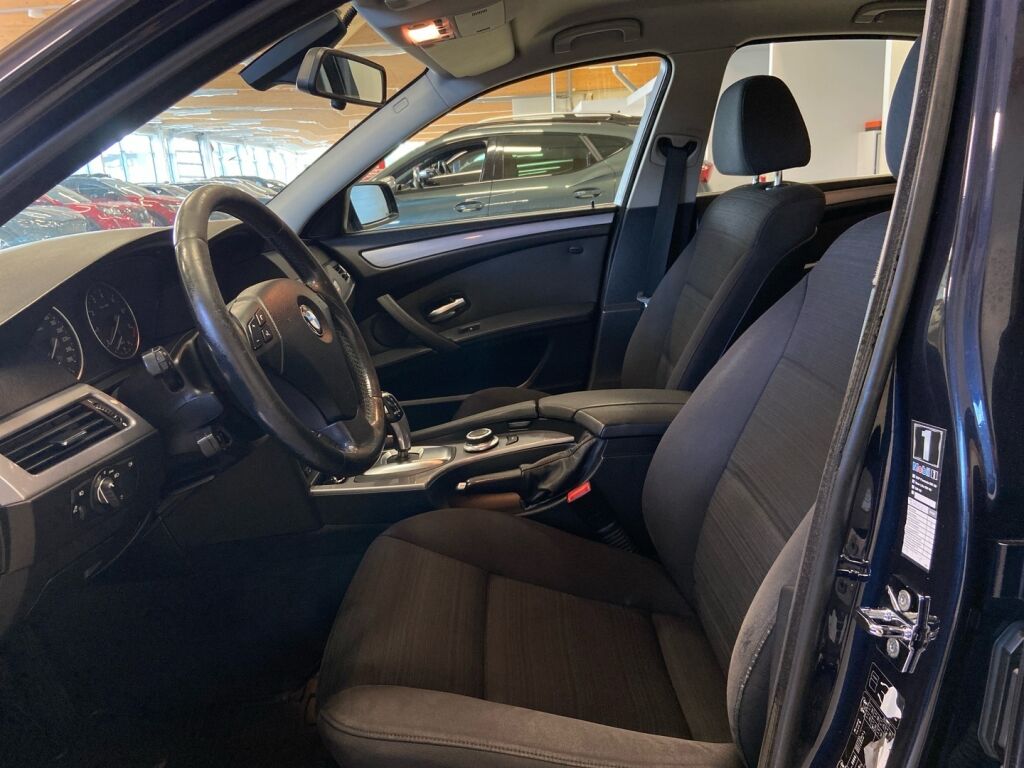 BMW 530 2007 Sininen