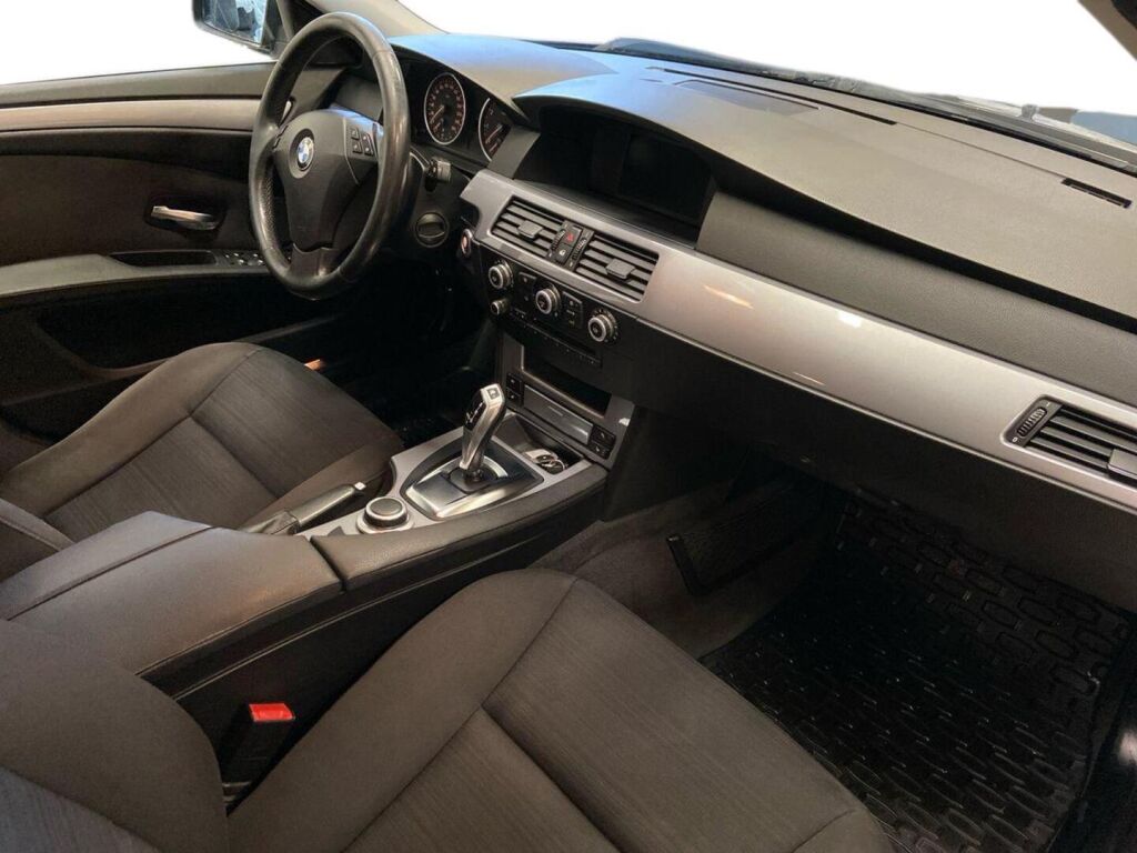 BMW 530 2007 Sininen
