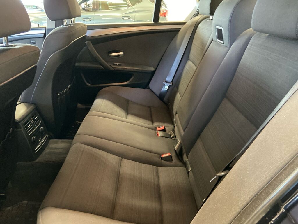 BMW 530 2007 Sininen