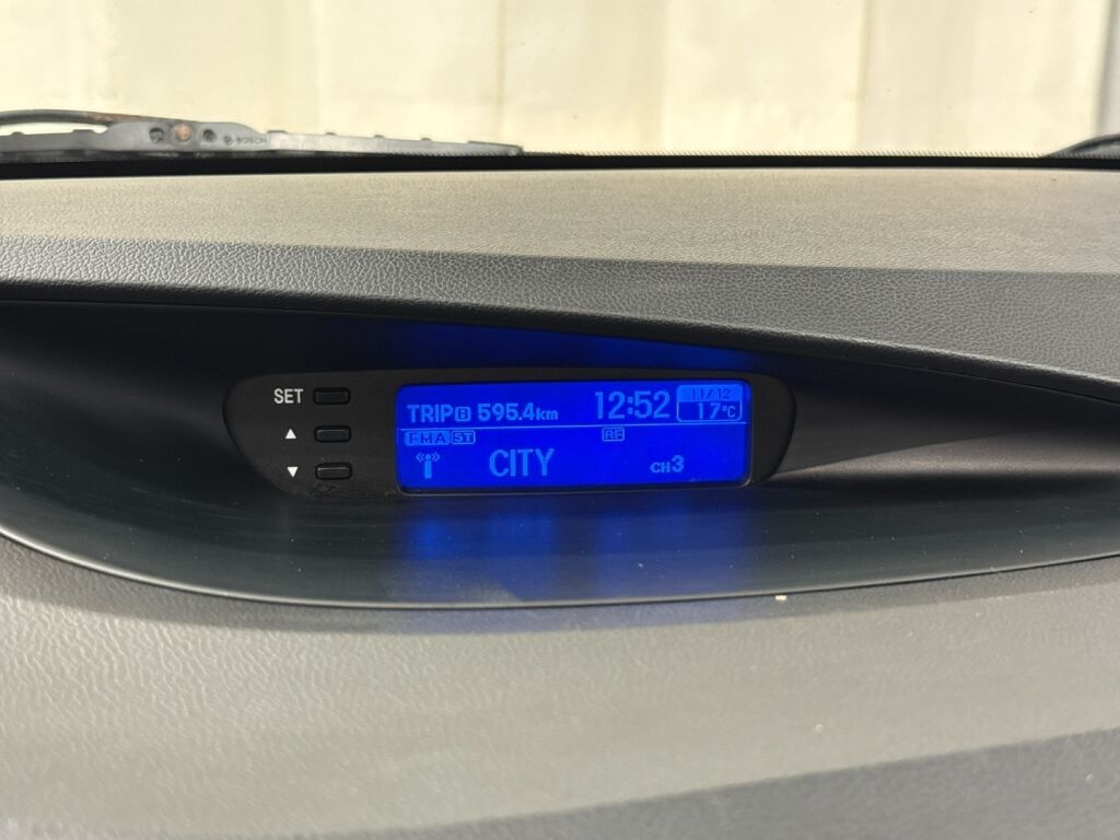 Hyundai i20 2011 Vihreä